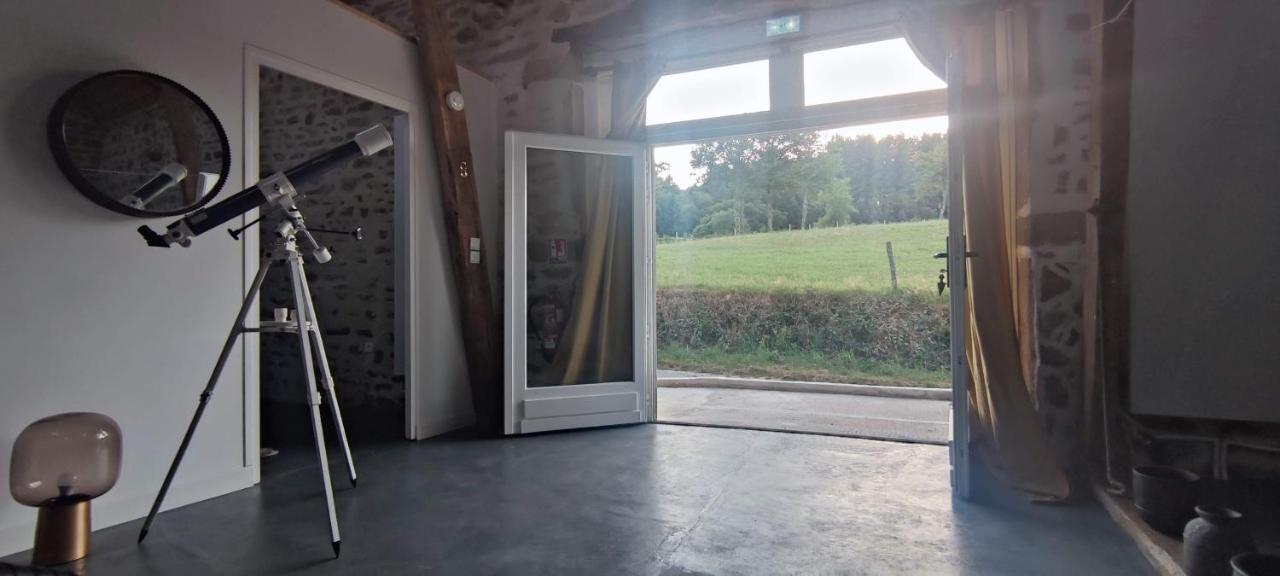 Le Pas Du Loup Villa Royere-de-Vassiviere Exteriör bild
