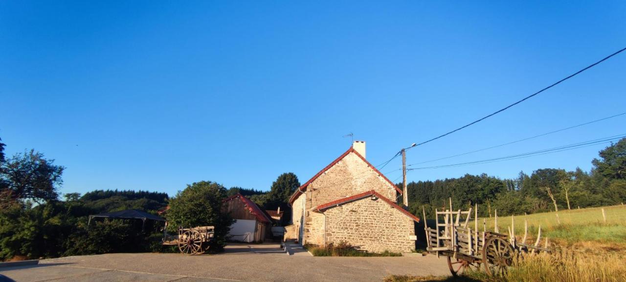 Le Pas Du Loup Villa Royere-de-Vassiviere Exteriör bild