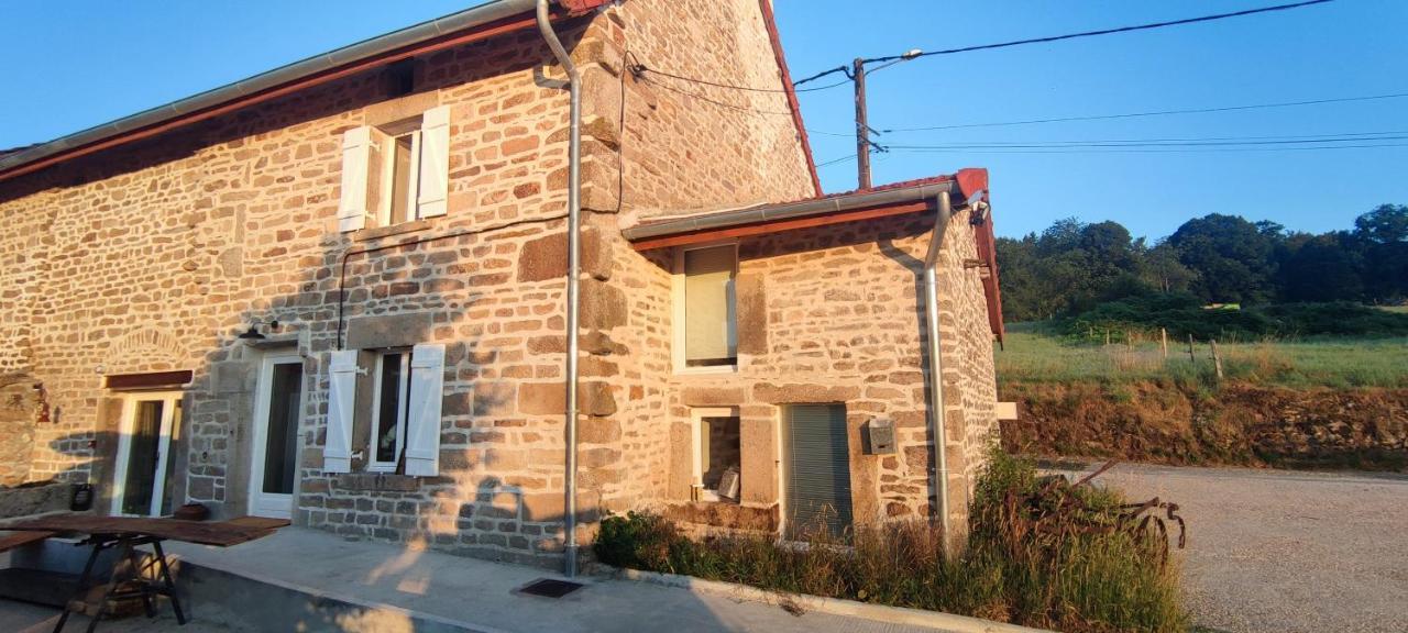 Le Pas Du Loup Villa Royere-de-Vassiviere Exteriör bild